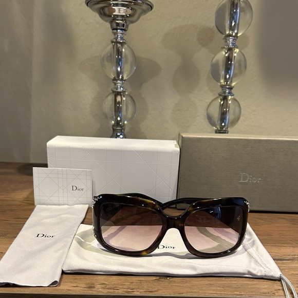 Christian Dior Diorondine Sunglasses Retired Limited Edition-Pre-owned!!🌺 - Picture 2 of 9